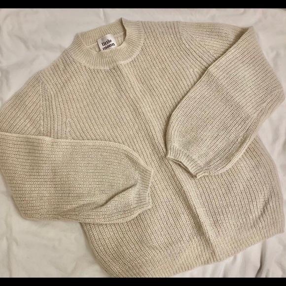 Aritzia Little Moon Gardenia Sweater - Picture 4 of 4